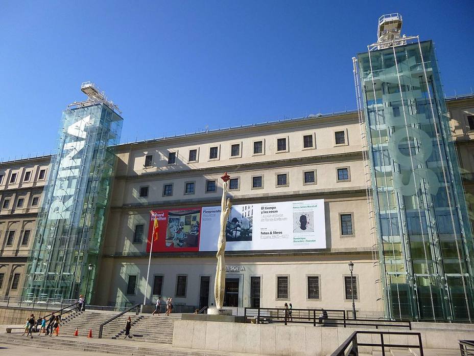 El Museo Nacional Centro de Arte Reina Sofía. Wikipedia