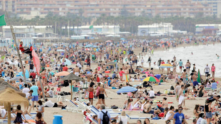 Afluencia a las playas de València