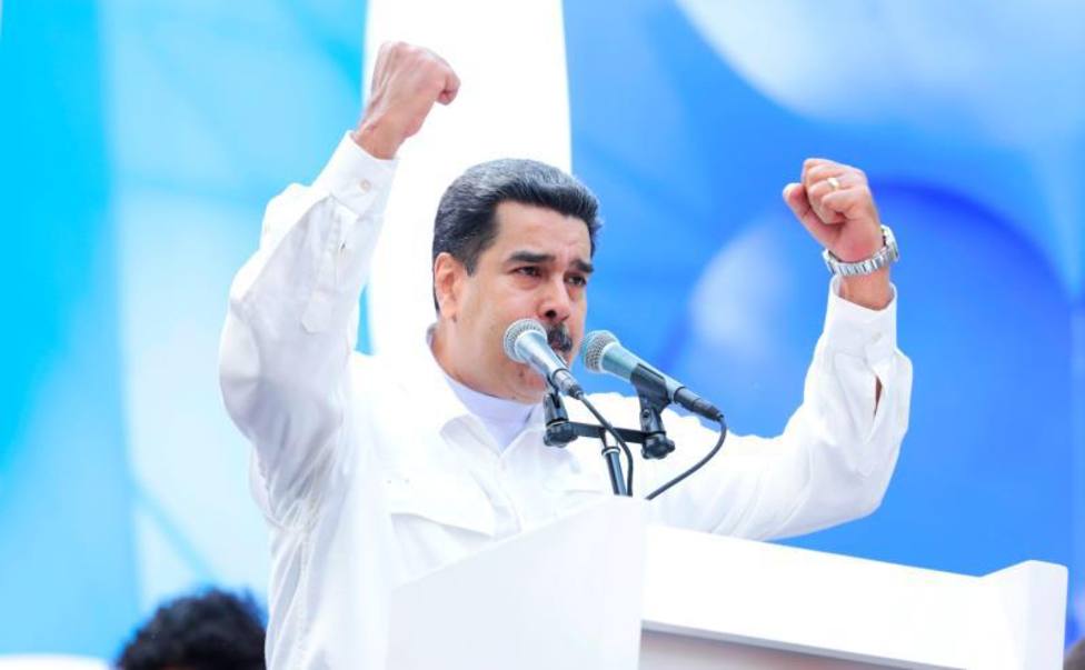 Maduro extiende hasta el miércoles la suspensión de todas las actividades en Venezuela