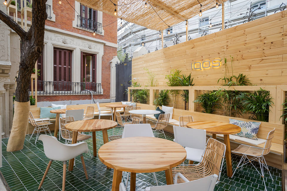 IQOS&CO, un espacio y un plan diferentepara el verano en Madrid