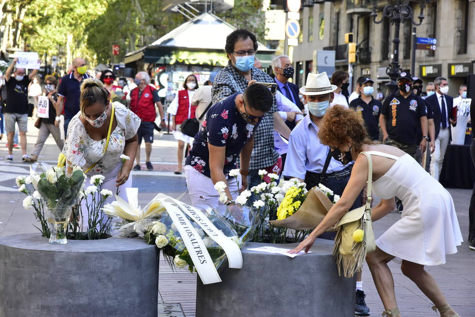 El padre del niño muerto por el atentado en Barcelona: Todos los sentimientos quedaron rotos en La Rambla