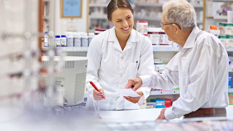 La pandemia convierte a las farmacias en consultorio: “la palabra del farmacéutico tranquiliza mucho