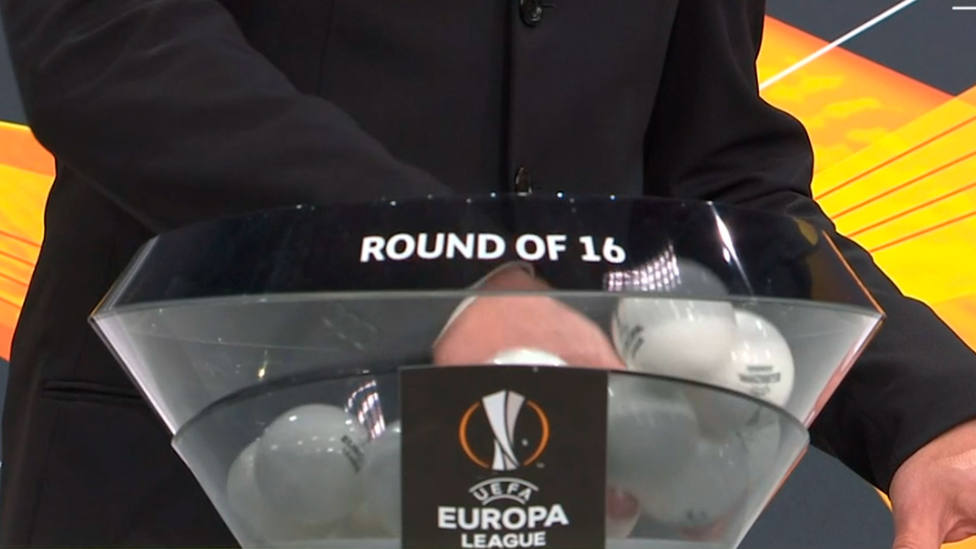 Imagen del sorteo de octavos de final de la UEFA Europa League
