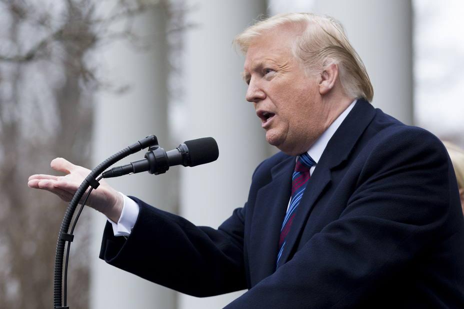 Trump dará un discurso a la nación y visitará la frontera el jueves