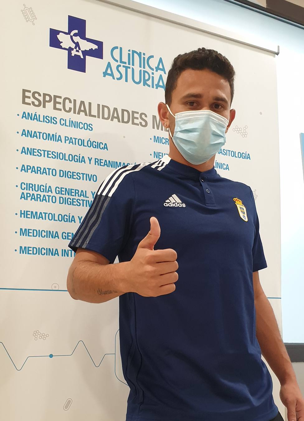 Matheus Aias pasa reconocimiento médico con el Real Oviedo