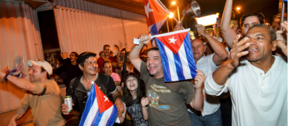 Celebraciones en Miami tras la muerte de Castro. REUTERS