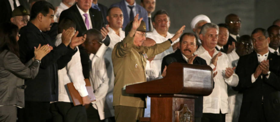 Raúl Castro y otros líderes latinoamericanos en el último adiós a Fidel. REUTERS