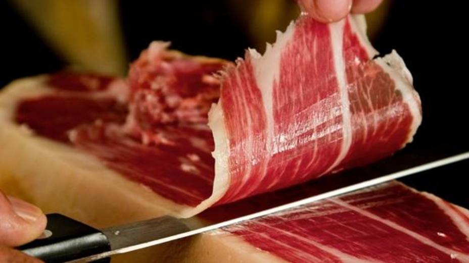 Un estudio plantea la posibilidad de que la carne curada esté relacionada con la bipolaridad