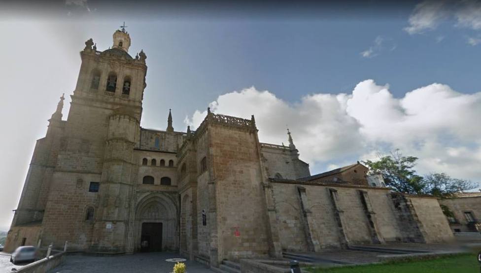La Catedral de Coria reabre al culto a mitad de septiembre