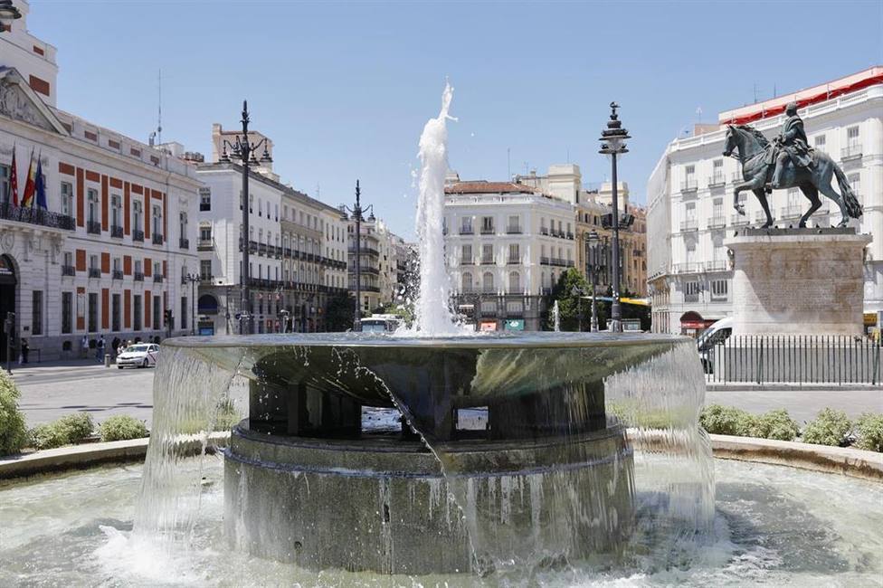 Los muertos por covid en Madrid bajan a 30 y los contagios suben a 1.378 en las últimas 24 horas