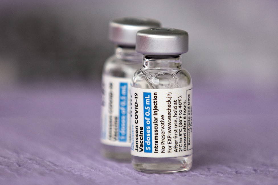 Europa, atenta a la valoración de la EMA para administrar la vacuna de Janssen