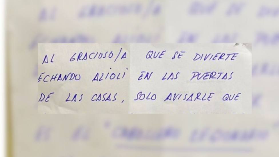 La implacable advertencia de un vecino de Zaragoza tras lo que le pasó en su puerta: Si le pillo...