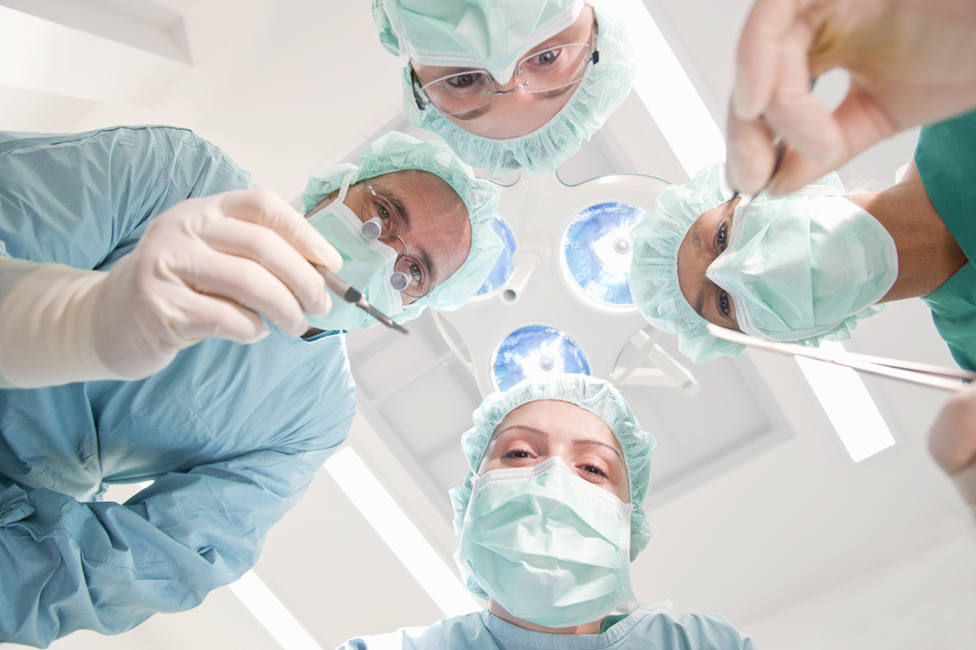 ¿Por qué podemos despertarnos de la anestesia durante una operación en el quirófano?