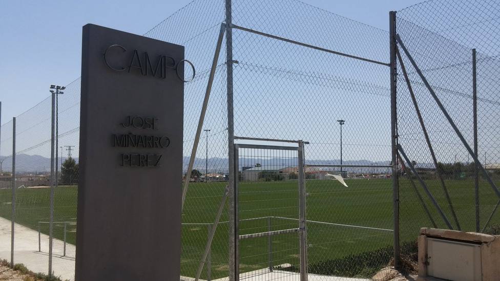 El CF Lorca Deportiva solicitará al Lorca FC el José Miñarro