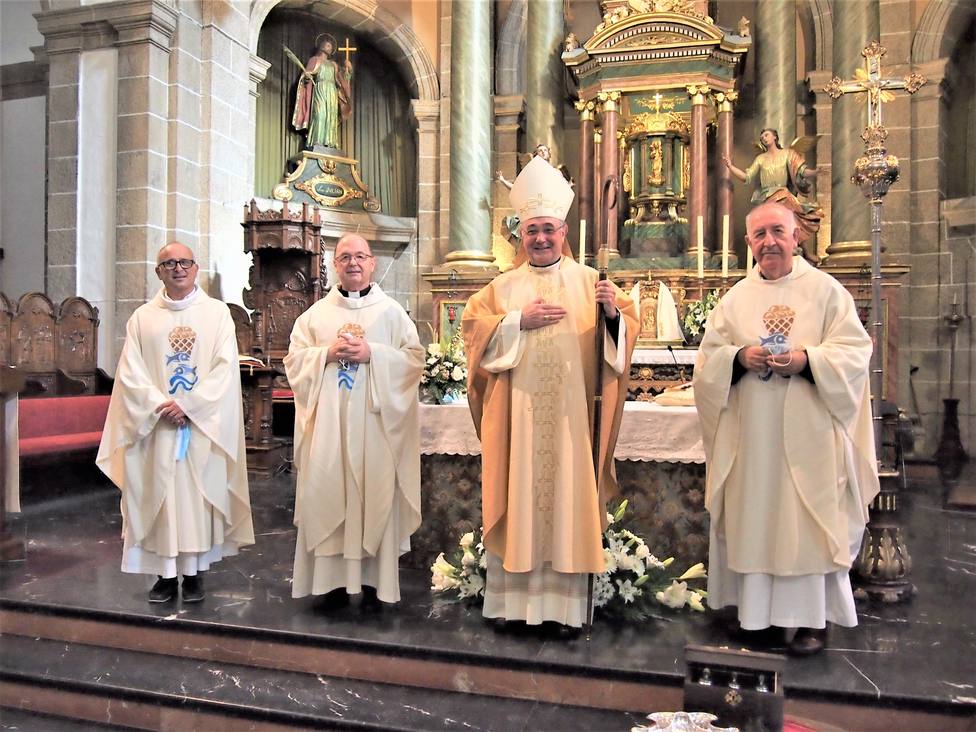 Un momento de la celebración en la concatedral de San Julián. FOTO: Diócesis Mondoñedo-Ferrol