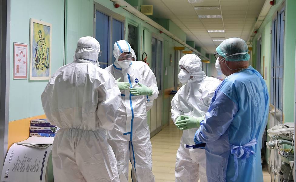 Un enfermero del Hospital de Llíria fallece por coronavirus tras pasar 40 días en la UCI