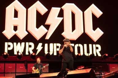 Pertunjukan pertama AC/DC di Seville pada Power up Tour 2024