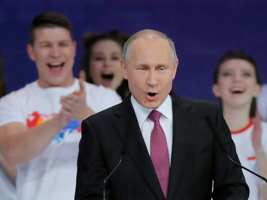 El presidente ruso, Vladímir Putin, anuncia su candidatura a la reelección