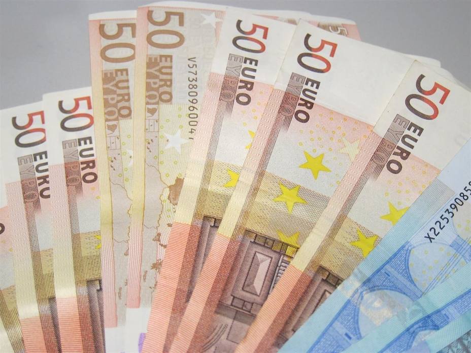 (Ampl.)El comité de empresa de la imprenta de billetes del Banco de España convoca paros parciales para mañana