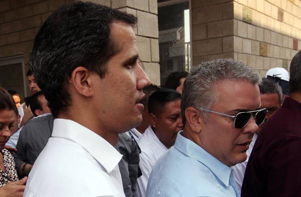 El presidente de Colombia confirma la entrega de ayuda humanitaria a Guaidó y exige su entrada en Venezuela