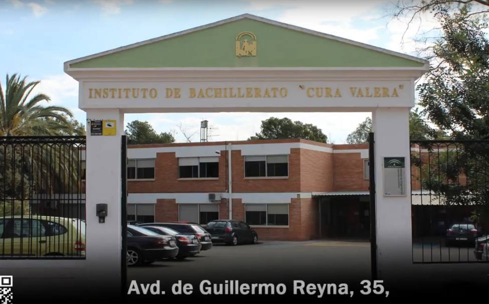 Una monitora de un instituto de Almería obliga a menores a simular una felación
