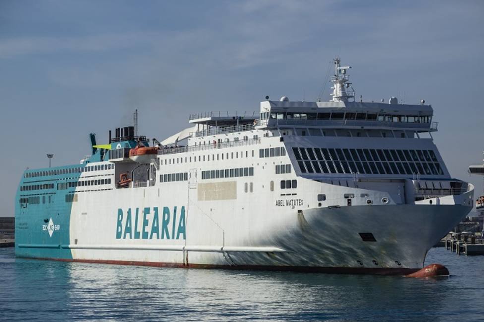 ctv-9ur-ferry-balearia