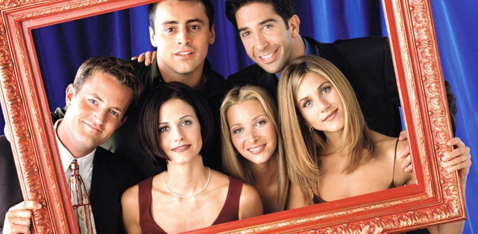 Jennifer Aniston confiesa que los productores de Friends plantearon despedir a dos de los protagonistas