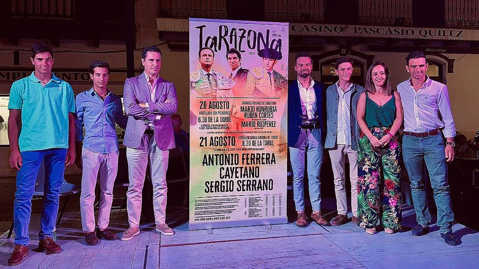 Acto de presentación de los carteles de Tarazona de la Mancha (Albacete)
