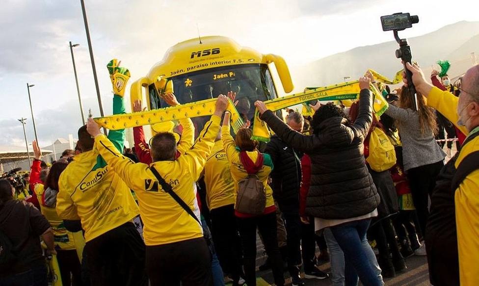 El Ayuntamiento fletará autobuses gratuitos para acompañar al Jaén FS en la Copa de España