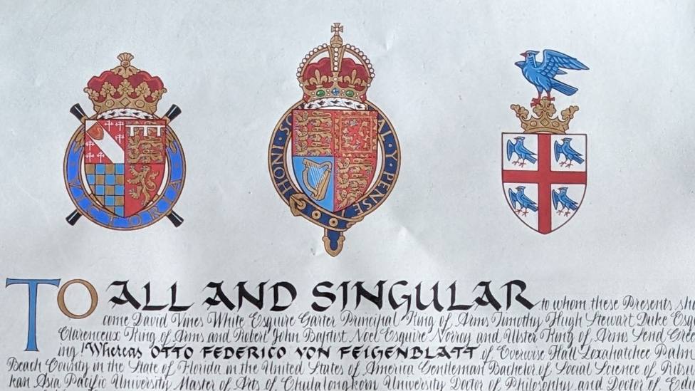 El embajador Otto Federico von Feigenblatt recibe cartas patentes de parte del Rey Carlos III