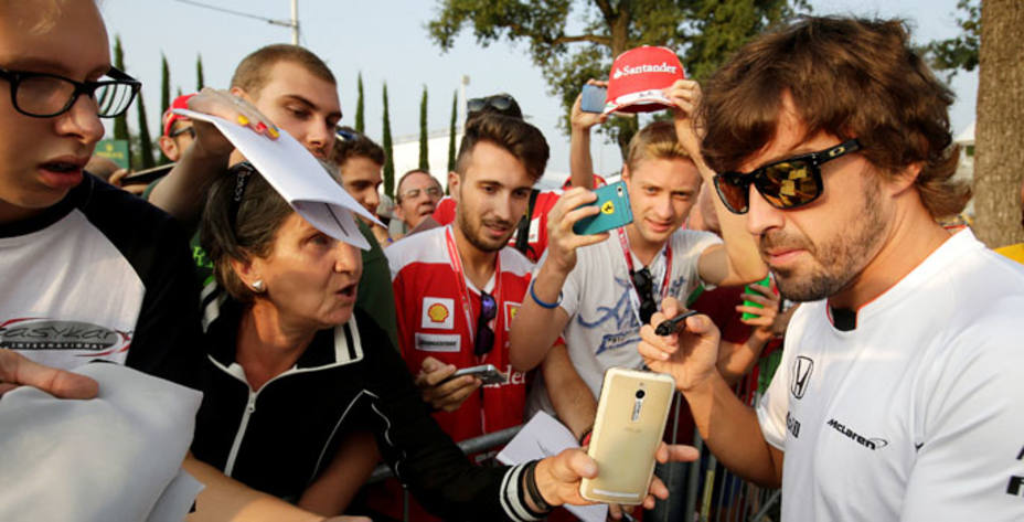 Fernando Alonso marcó la vuelta rápida de una carrera tres años después. Reuters.