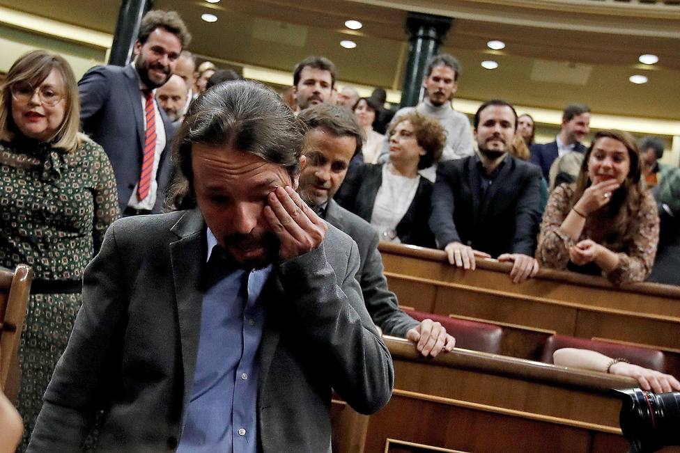 Otros políticos que rompieron a llorar en público como Pablo Iglesias