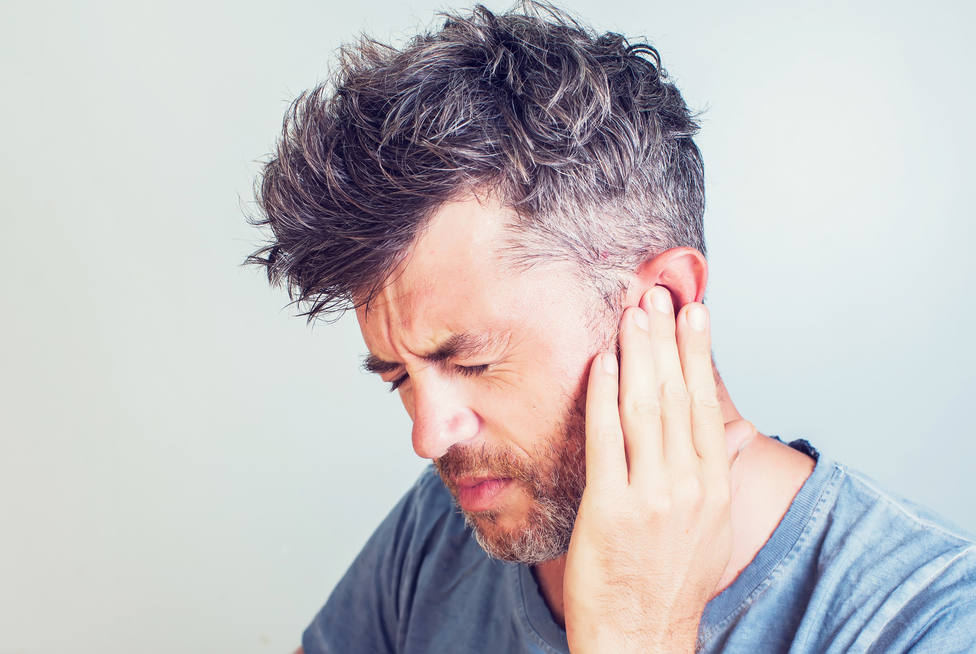 ¿Por qué nos duelen los oídos cuando hace frío?