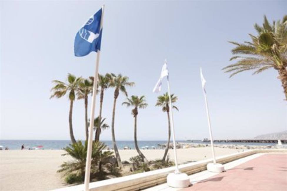 Las playas y puertos deportivos de Almería obtienen 33 Banderas Azules en 2021