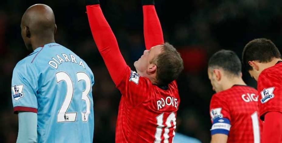 Rooney celebra el gol del Manchester (Reuters)