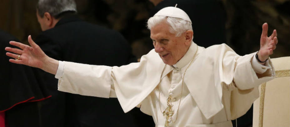 El Papa ha recibido una gran ovación a su llegada al aula Pablo VI. REUTERS/Stefano Rellandini