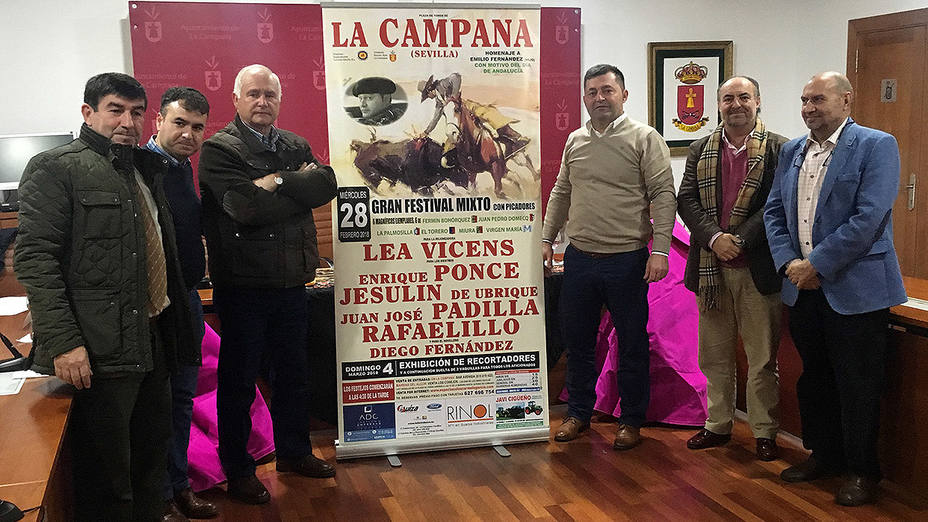 Acto de presentación del festival taurino en la localidad sevillana de La Campana
