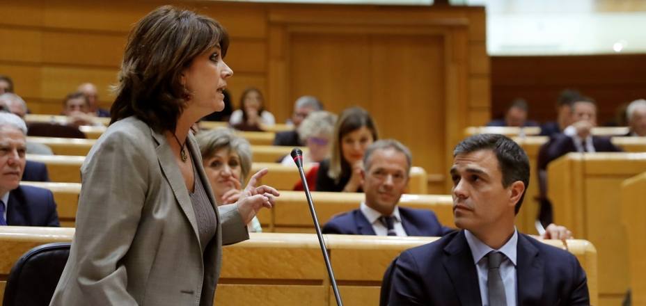 Sánchez dialoga con la ministra Delgado que “no se dejará chantajear” por Villarejo
