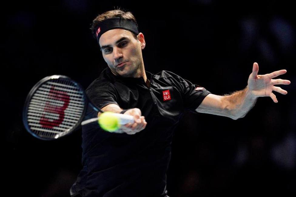 Federer supera a Berrettini y aspira a las semifinales de las Finales ATP