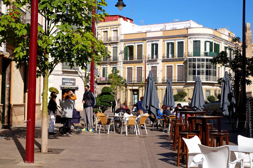 Melilla relaja restricciones en comercios, reuniones y templos religiosos y las mantiene en hostelería