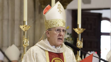 El cardenal Osoro, en la toma de posesión del nuevo obispo de Alcalá de Henares, Antonio Prieto