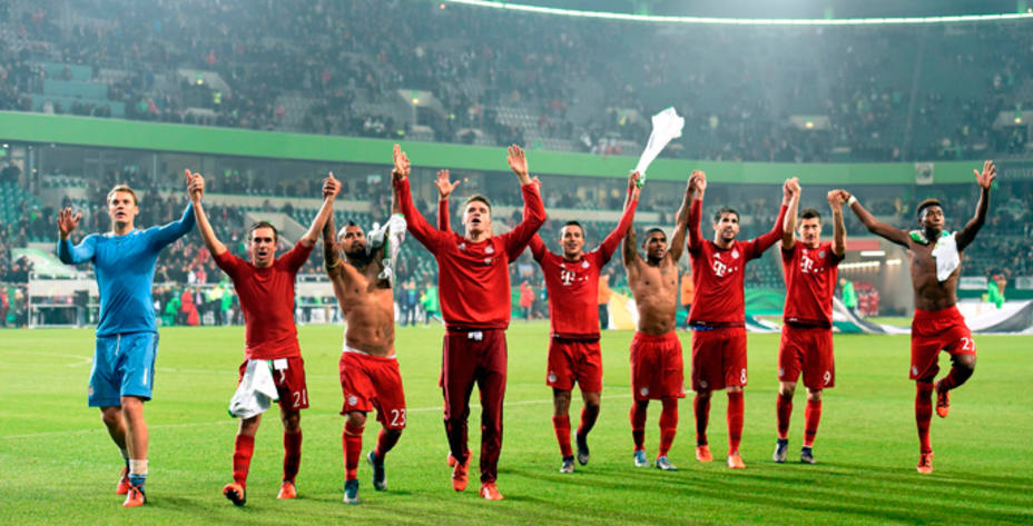 El Bayern celebra el pase a octavos (Reuters)
