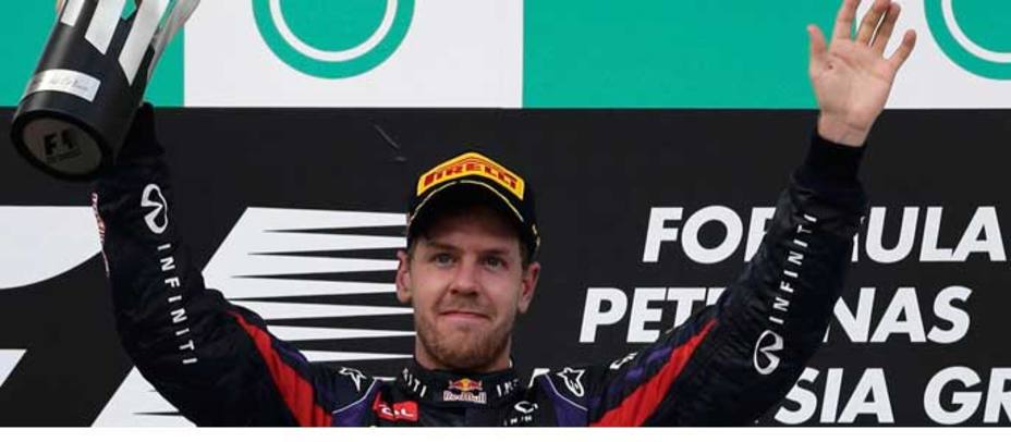 Vettel celebra su primer triunfo de la temporada en Sepang (Reuters)