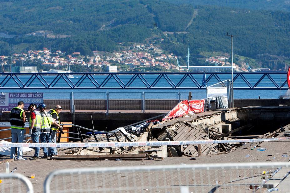 Cuatro personas siguen ingresadas por el derrumbe de la pasarela en Vigo