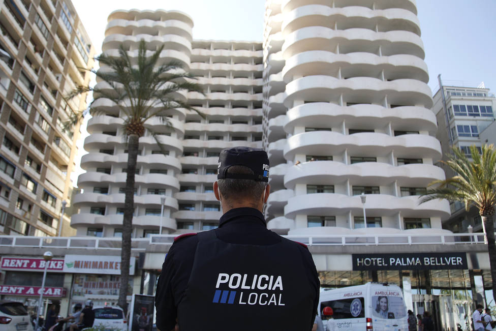 Un abogado reclama una indemnización de 50.000 euros para diez estudiantes por el confinamiento en Mallorca