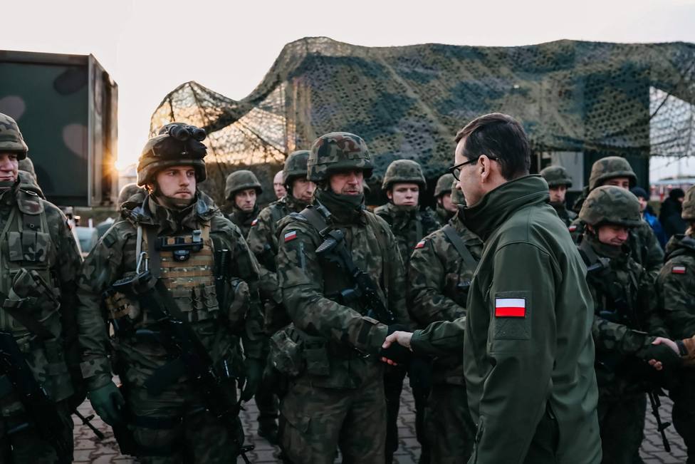 Prime Minister Mateusz Morawiecki, during a meeting with soldiers on the Polish-Belarus border