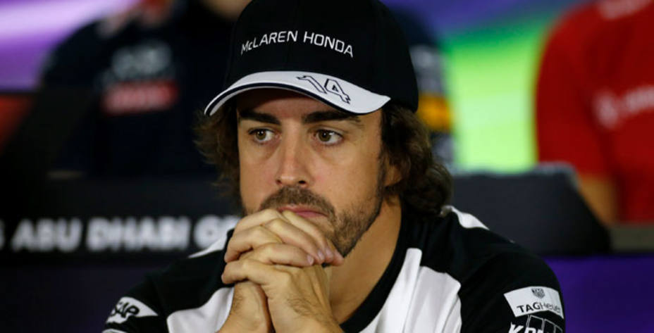 Fernando Alonso cree que en 2016 todo será diferente para McLaren. Reuters.
