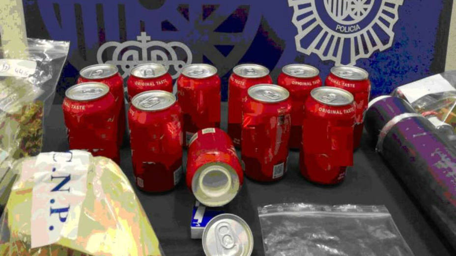 Desmantelada una banda que distribuía droga en latas de refresco desde Benalmádena
