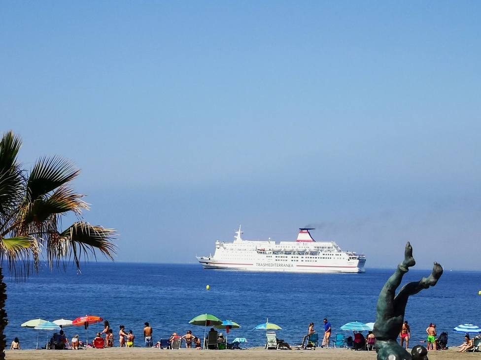 El Puerto de Almería supera los 10.200 pasajeros en la primera semana de la OPE, un 24,7% más que en 2018