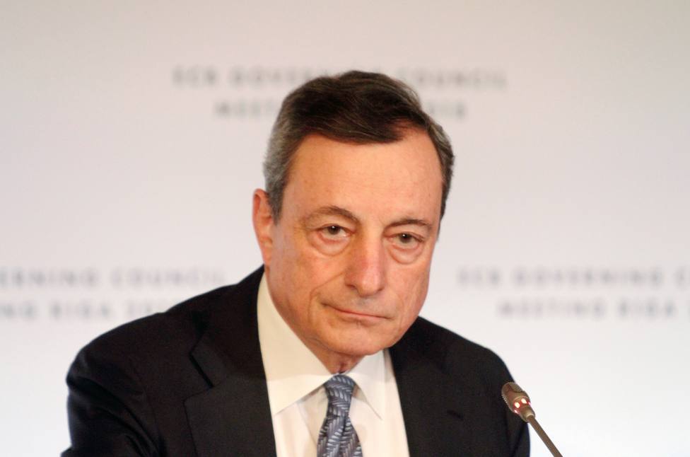 El BCE baja los tipos y reactiva las compras de deuda pública